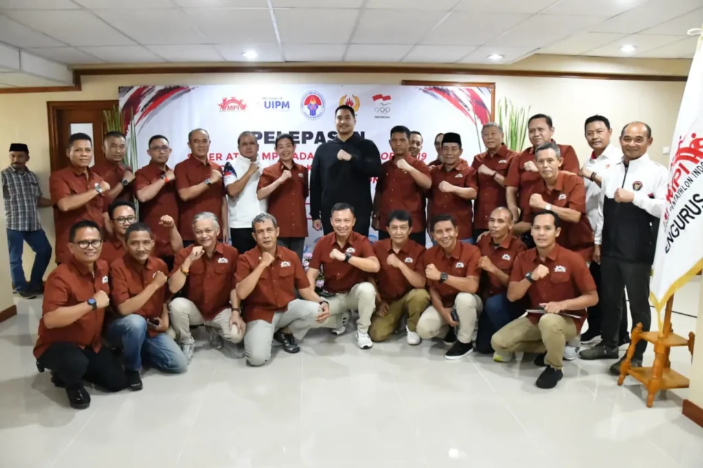 Menpora Lepas Timnas Modern Pentathlon Indonesia Ke Korea Dan Thailand 1024x683